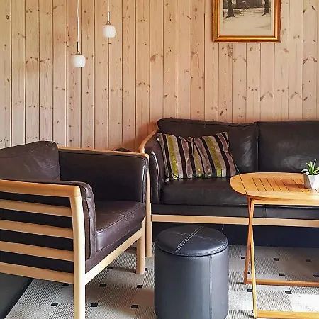 Two-bedroom Holiday In Rodby 10 Kramnitse