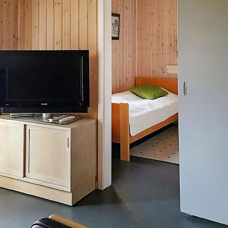 Two-bedroom Holiday In Rodby 10 * Kramnitse