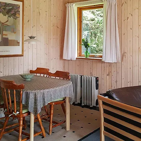 Ferienhaus Two-bedroom Holiday In Rodby 10 *